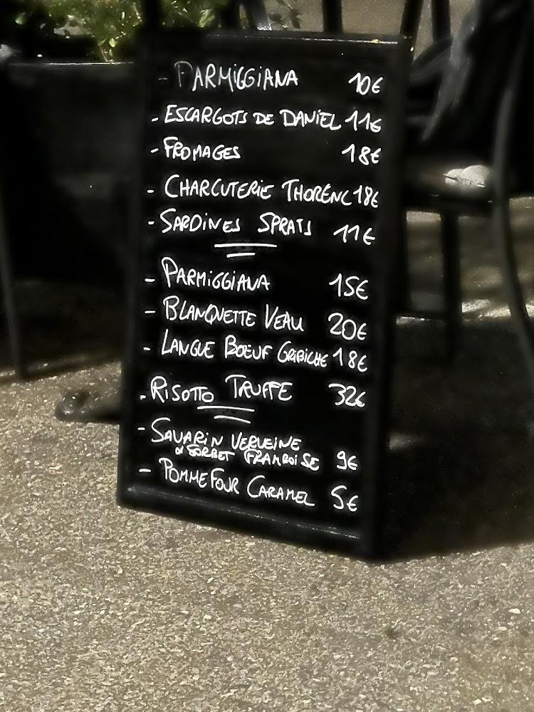 LES COPAINS D'ABORD - Menu Image 2